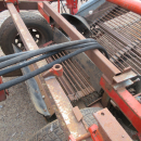 5861 Kverneland underhaug UN2200 onion loader