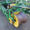 5863 Juko 1 row trailed potato harvester