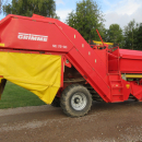 5869 Grimme SE 75-30 potato harvester