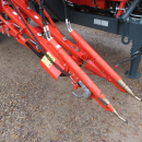 5896 Dewulf GBC carrot harvester with bunker