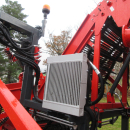 5896 Dewulf GBC carrot harvester with bunker