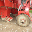 5943 Kverneland Underhaug UN3200 potato planter