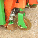 5988 Holaras onion windrower UR135