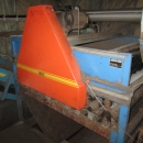 3413 EMVE potato washer with drier table