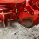 6263 Underhaug UN3200 potato planter
