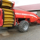 3454 Grimme GZ1700 2 row red beet harvester etc