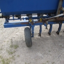 3472 Fiona row fertilizer