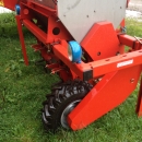 3485 Grimme GL32B 2 row potato planter year 2009