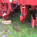 3485 Grimme GL32B 2 row potato planter year 2009