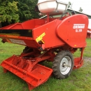 3485 Grimme GL32B 2 row potato planter year 2009