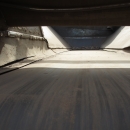 3587 EMVE bunker with feed conveyor