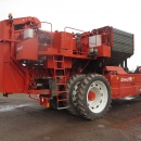 3792 Dewulf RCE 2 row selfpropelled potato harvester