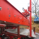 3920 Dewulf P3CC carrot harvester with auto box system
