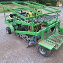 3974 Hortus transplanter 3 row