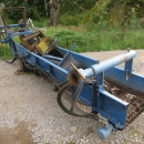 4034 Asa-Lift T120-B carrot harvester with bunker