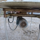 4056 Rotating bag table
