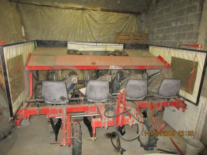 4185 Cemag leek planter 4 row