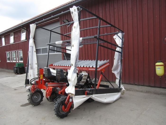 3077 Gregoire Besson Cemag leek planter 3 row
