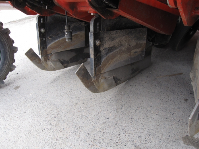 3077 Gregoire Besson Cemag leek planter 3 row