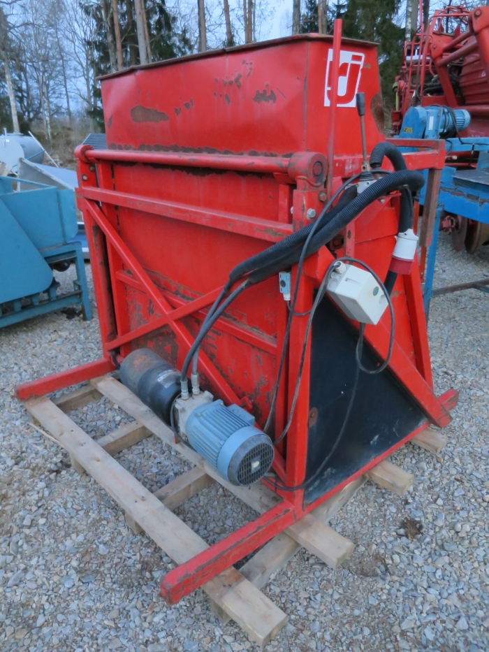 4318 EKKO box turner stationary hydraulic