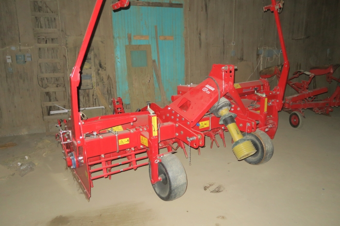 4597 Grimme GF400 kupfräs 4x75 cm