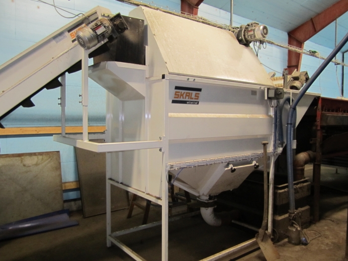 3145 SKALS Potato washing barrell with sedimentation tower