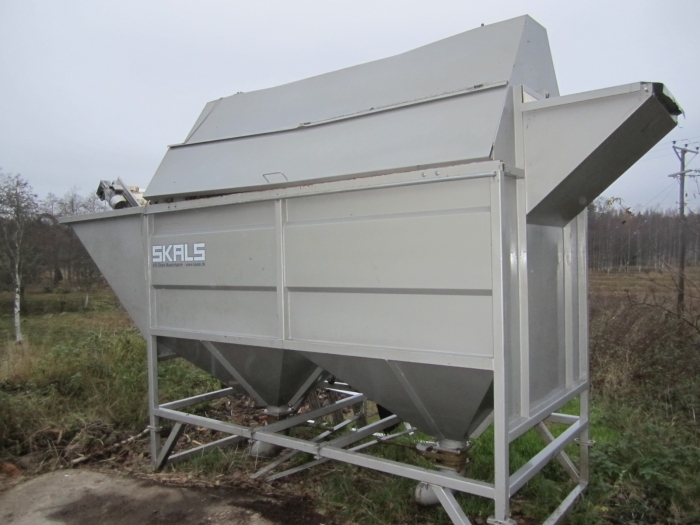 3289 SKALS potato washing machine year 2007 8 ton/hour