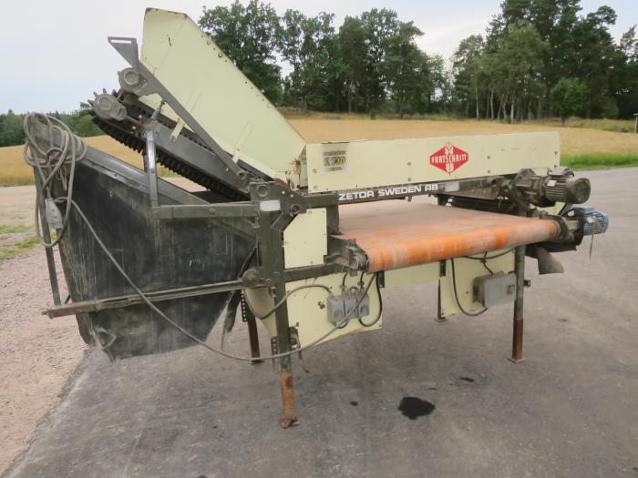 5257 Fortschritt webgrader with hedgehog belt