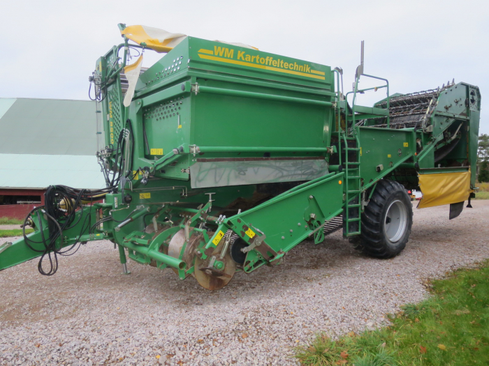 5281 Wuhlmaus WM 8500 2 row potato harvester