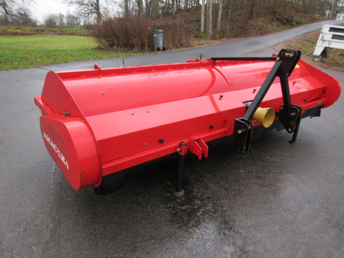 5305 Amac haulm topper 4x85 / 4x90 cm
