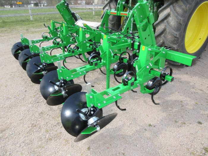 5430 Sfoggia disc ridger for potato 4 row