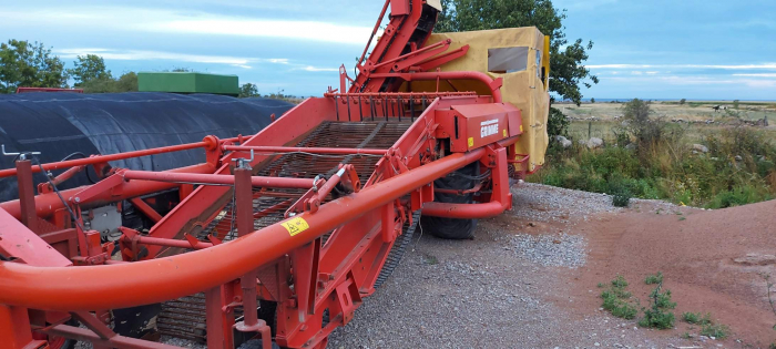 5488 Grimme DL1500 Onion loader