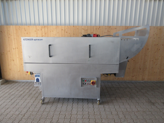 5586 Kitzinger Spiracon 200 tray washer