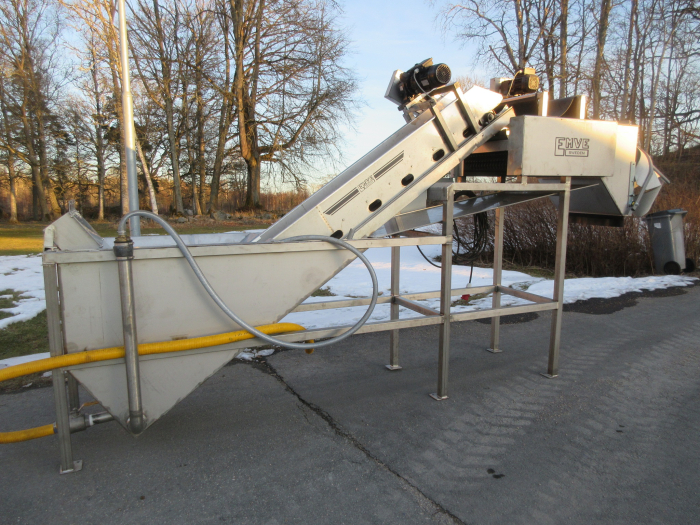 5602 EMVE wet dosing hopper 
