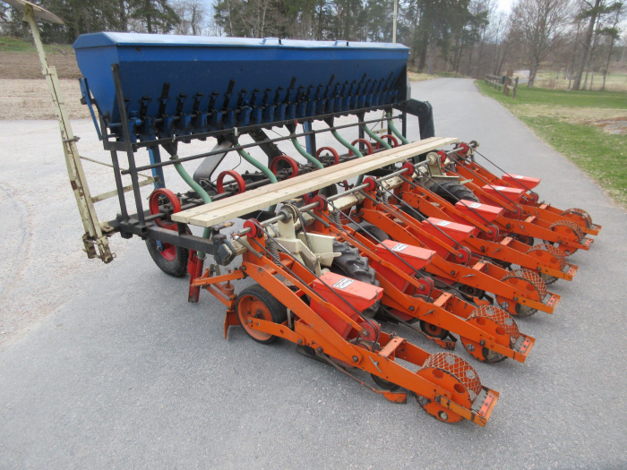 5622 Stanhay precision seeder 6 row