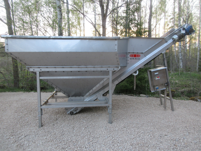 5825 EKKO feeding bunker STAINLESS STEEL
