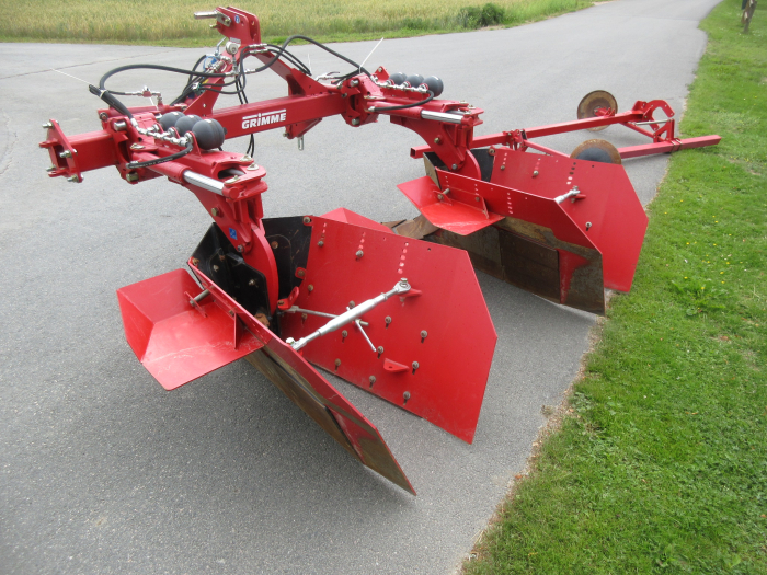 5871 Grimme BF 200 bed former 
