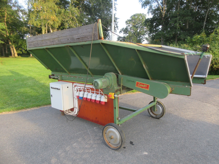 5884 Schouten Förderbunker 