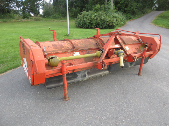 5917 Grimme haulm topper