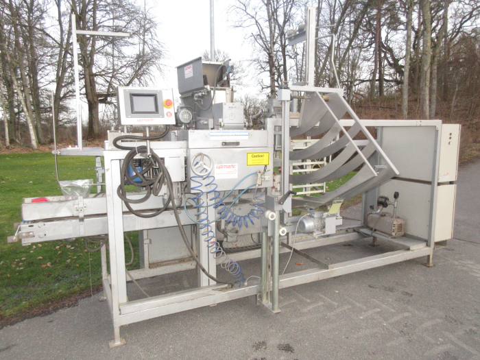5930 Upmatic 4315 paper bagger