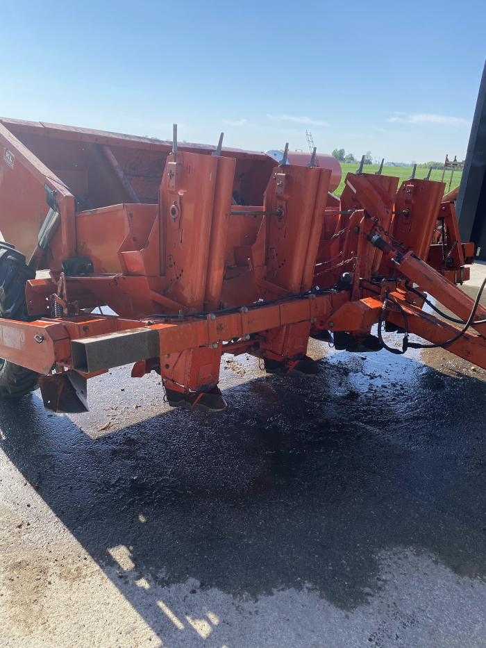 6028 Kverneland Underhaug UN3200 Kartoffel Legemaschine