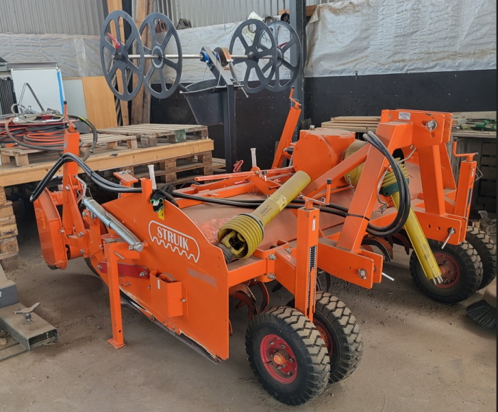 6113 Struik 2RF210 rotary cultivator for high ridges/beds