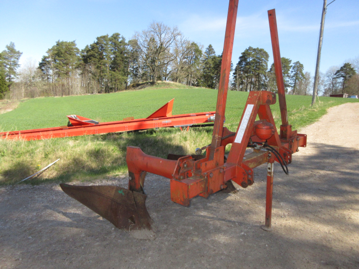6209 Grimme bed plough