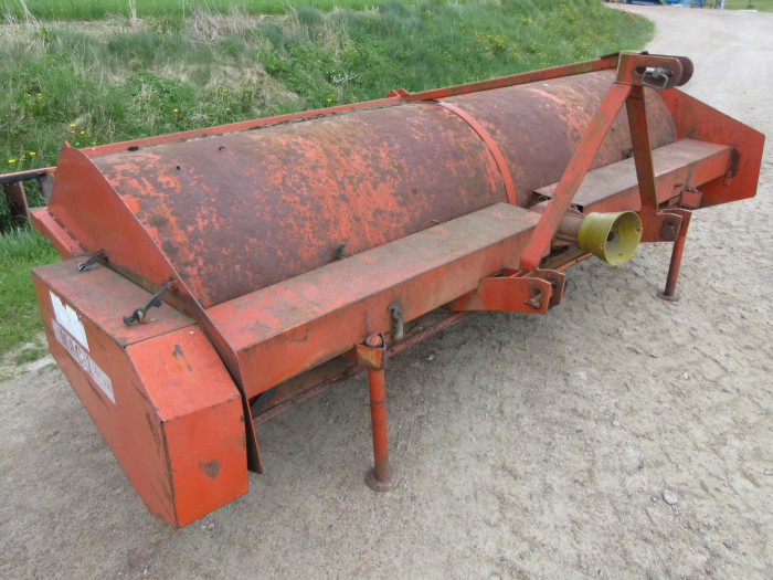 6241 Amac haulm topper 4 row