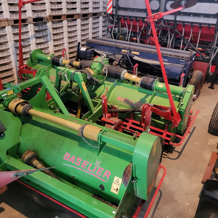 6270 Baselier cultivator 4x90 cm year model 2019
