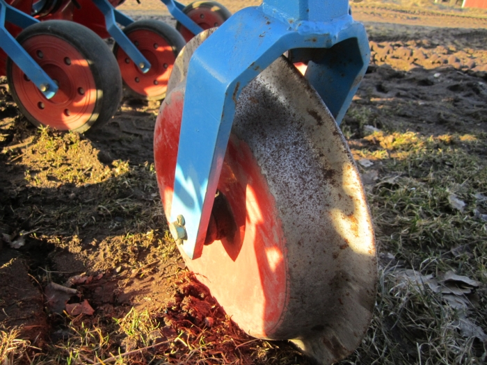3426 Super Prefer 4 row cleaner with manual steering