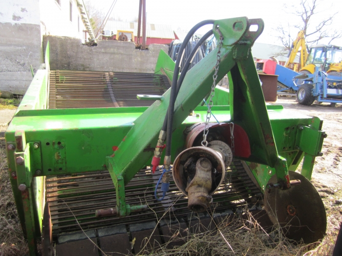 3431 Wühlmaus onion Windrower