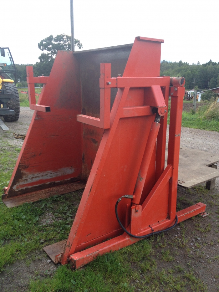3436 EKKO box turner el-hydraulic 135 cm wide