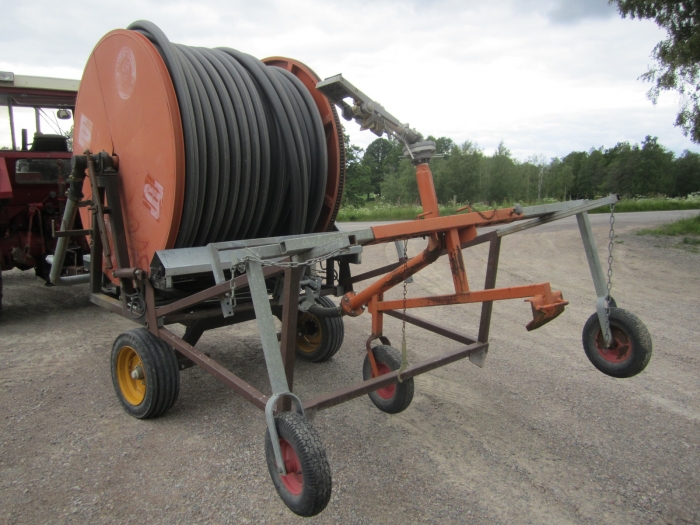 3451 RMV irrigation equipment with pump station