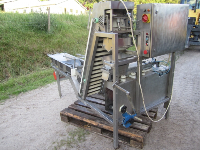 3464 NEWTEC carrot weigher/bagger G20
